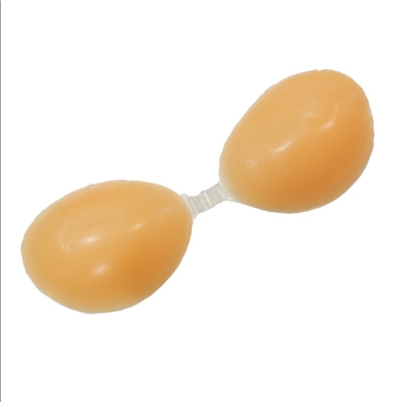 LAST CHANCE 🎆 Essential Silicone Bra - Picture 2 of 4