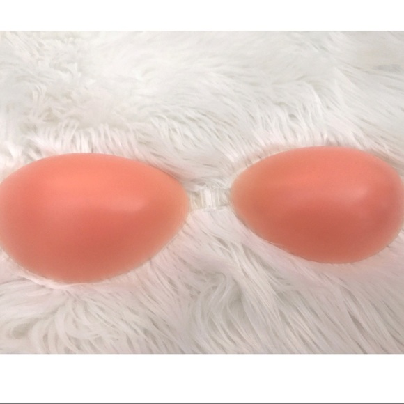 LAST CHANCE 🎆 Essential Silicone Bra - Picture 3 of 4