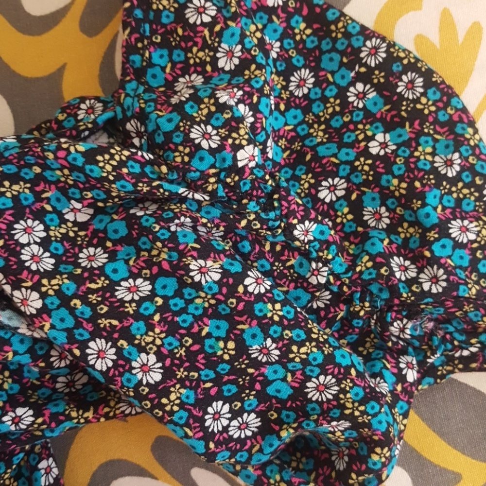 Romper - Picture 6 of 6