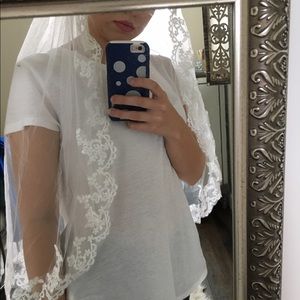 White lace veil