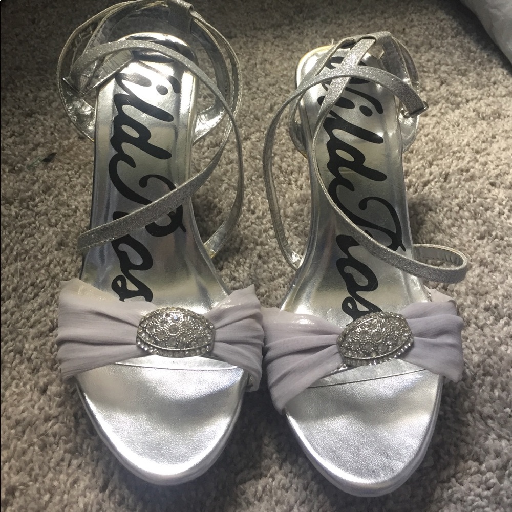 Dress Heals