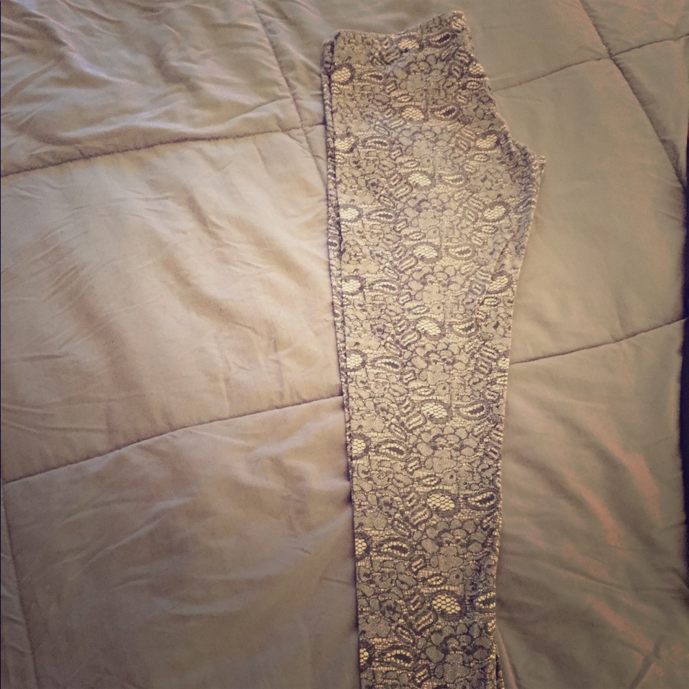 Lacy looking leggings