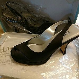 Sam & Libby high heels