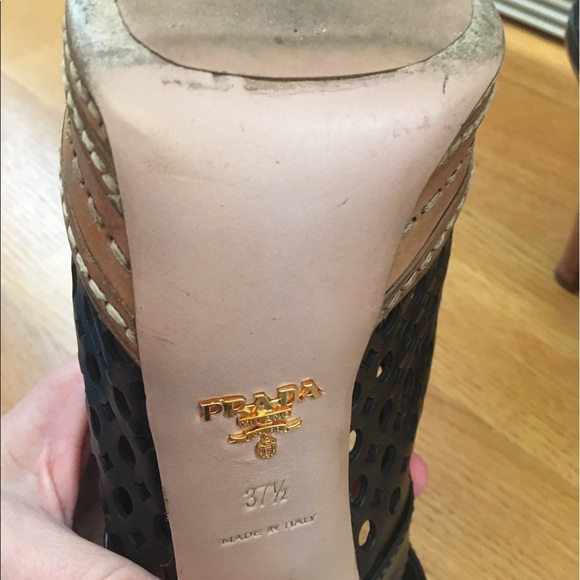 PRADA Peep Toe Platform Heels. Size 7.5 - Picture 3 of 4
