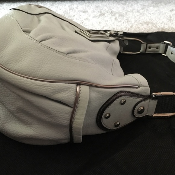 REDUCED! white leather bag - Picture 3 of 7