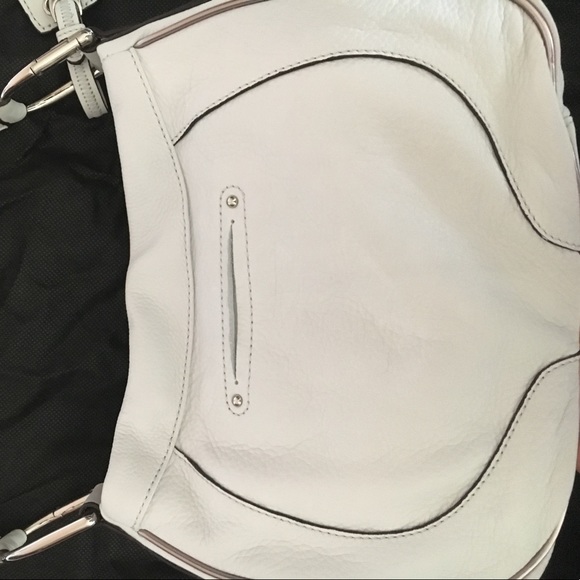 REDUCED! white leather bag - Picture 7 of 7