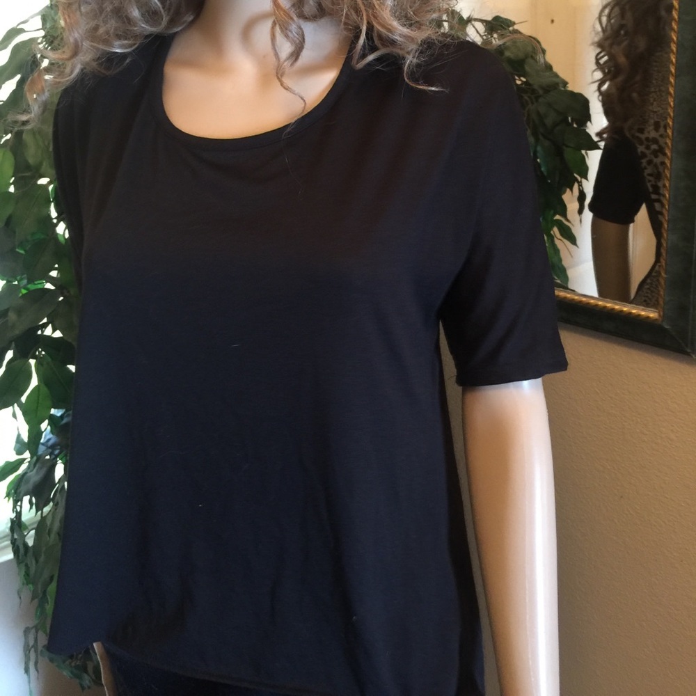 Cute Black Top w/animal print back sz small