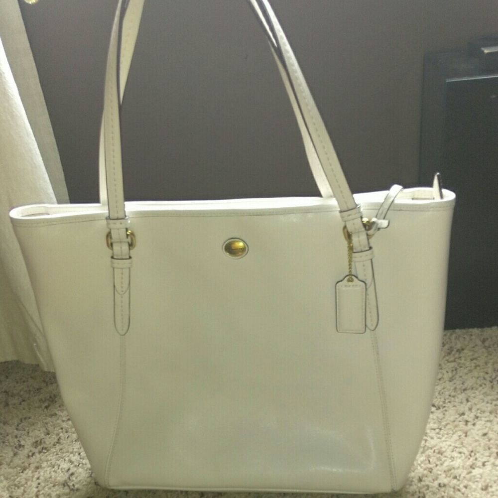 Coach tote