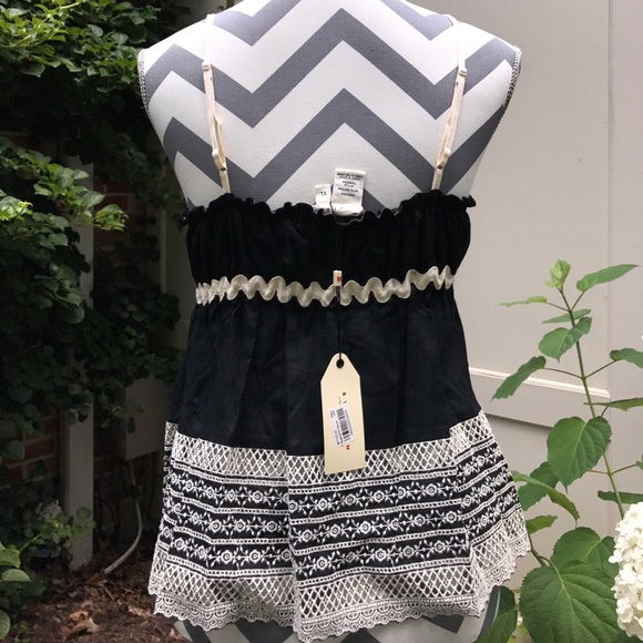 New Studio M by Max Studio Top - Picture 3 of 5