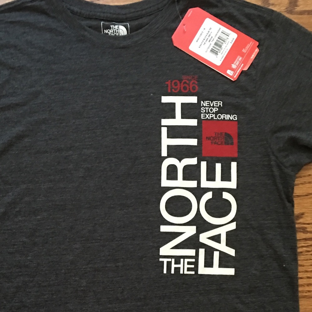 Men's North Face T-Shirt