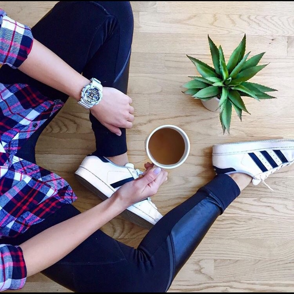 BRAND NEW Adidas Superstar Shoes - W Size 9