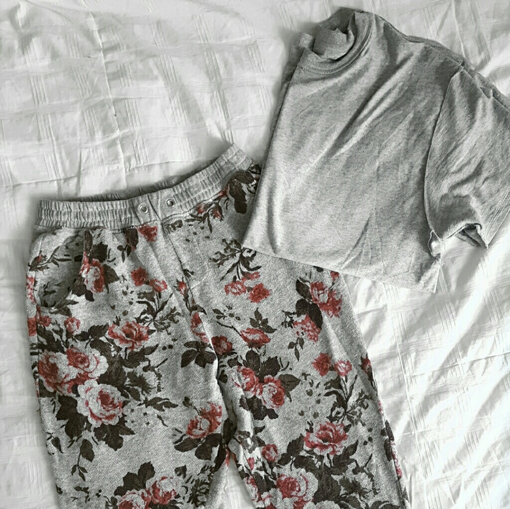Flower Jogger Sweatpants