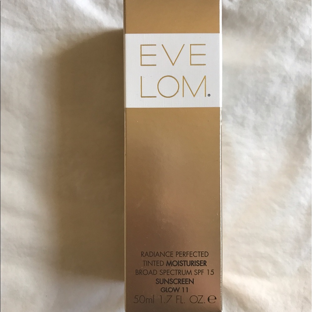 EVE LOM Radiance Perfected Tinted Moisturizer