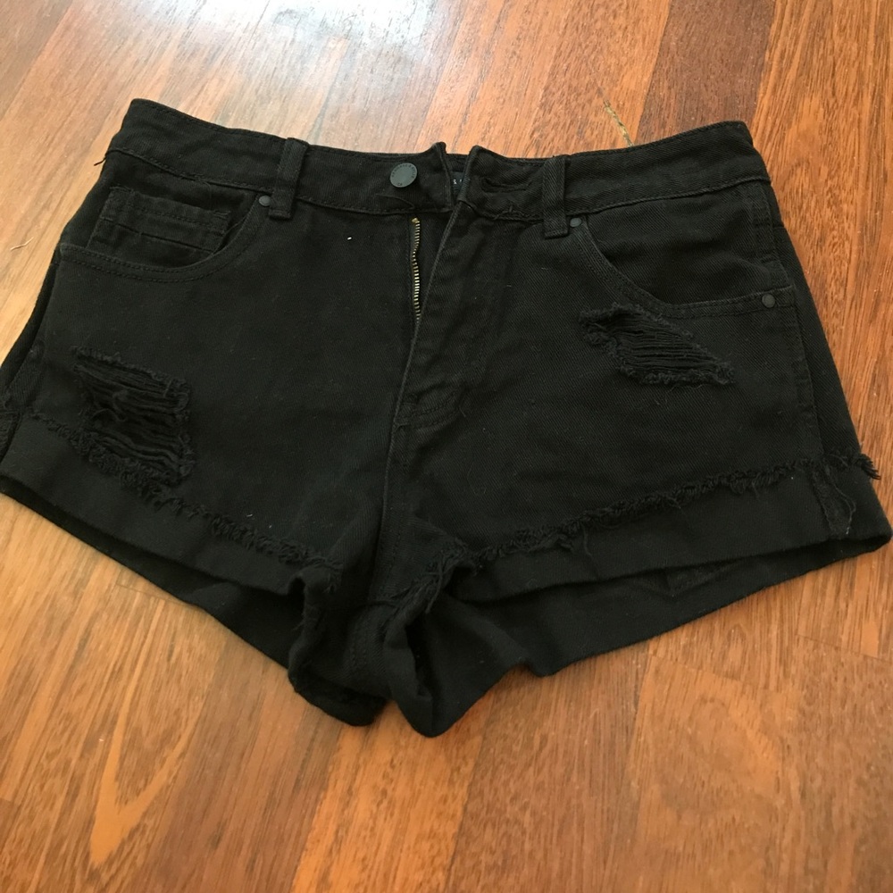 Kendall & Kylie Black Jean shorts