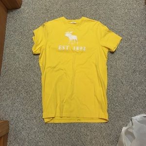Large Abercrombie and Fitch tee-shirt