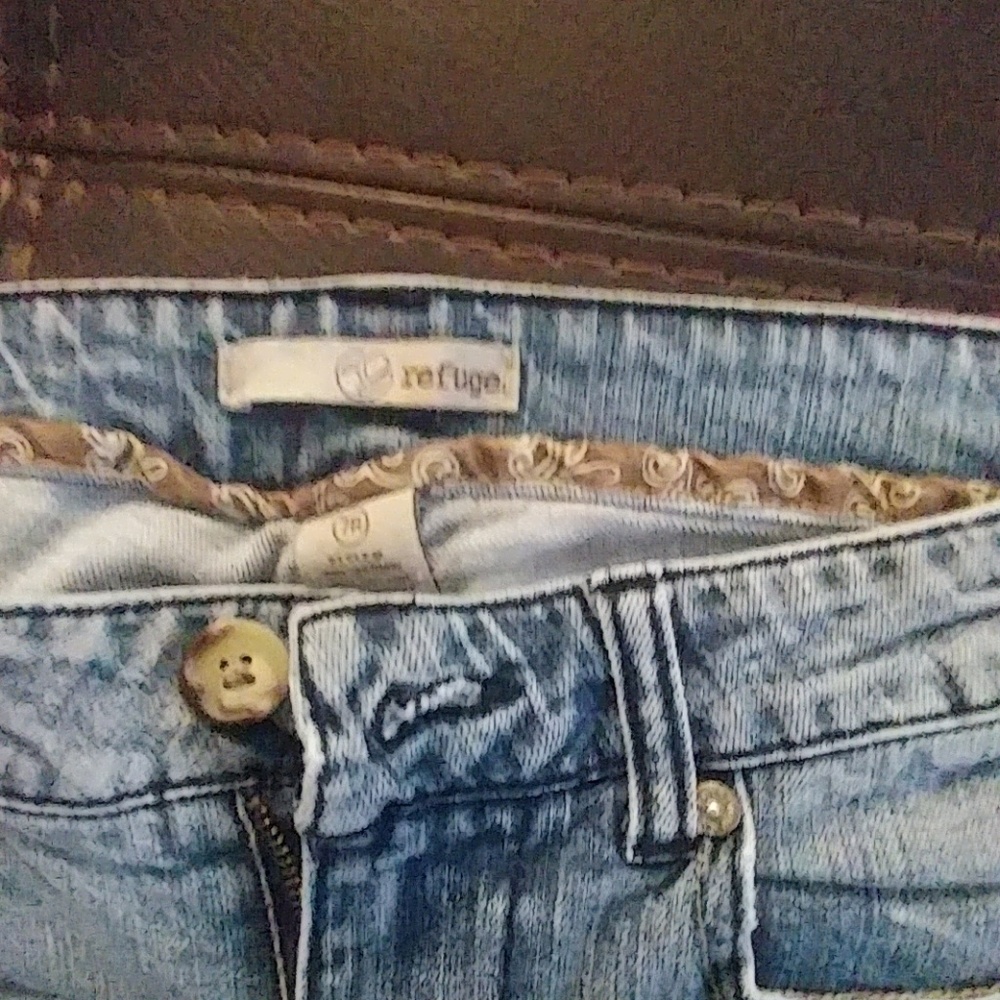 REFUGE jeans