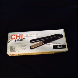 Chi Smart Titanium Ceramic Travel Iron