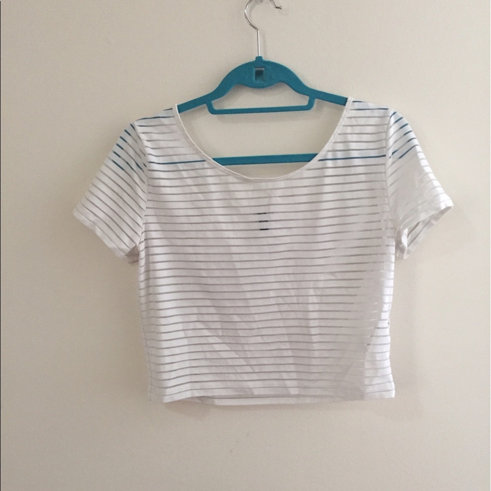 White striped slightly cropped top