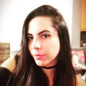 Meet your Posher, Laura maria