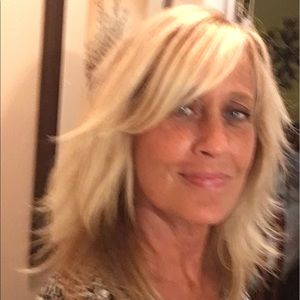 Meet your Posher, Karin