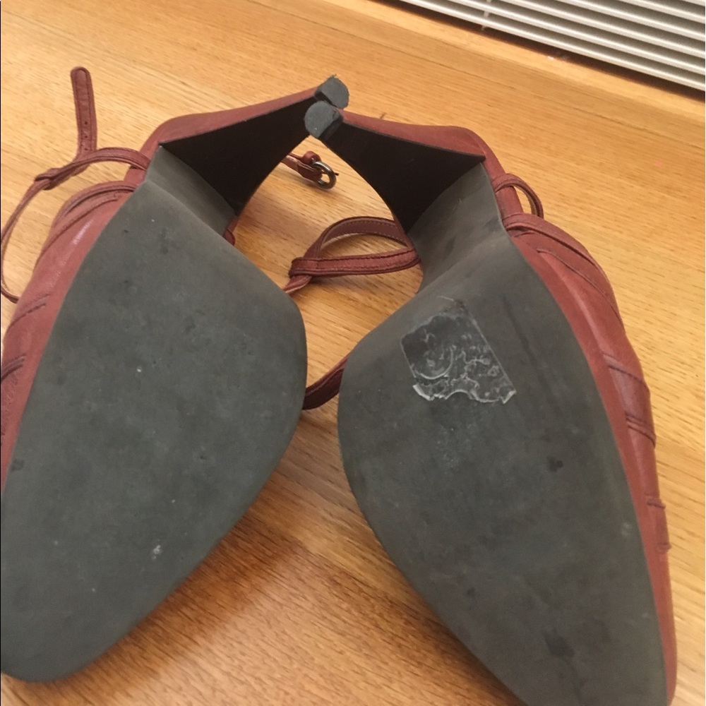 Miu Miu Platform Heels / Mary Janes. Size 7.5 - Picture 3 of 8
