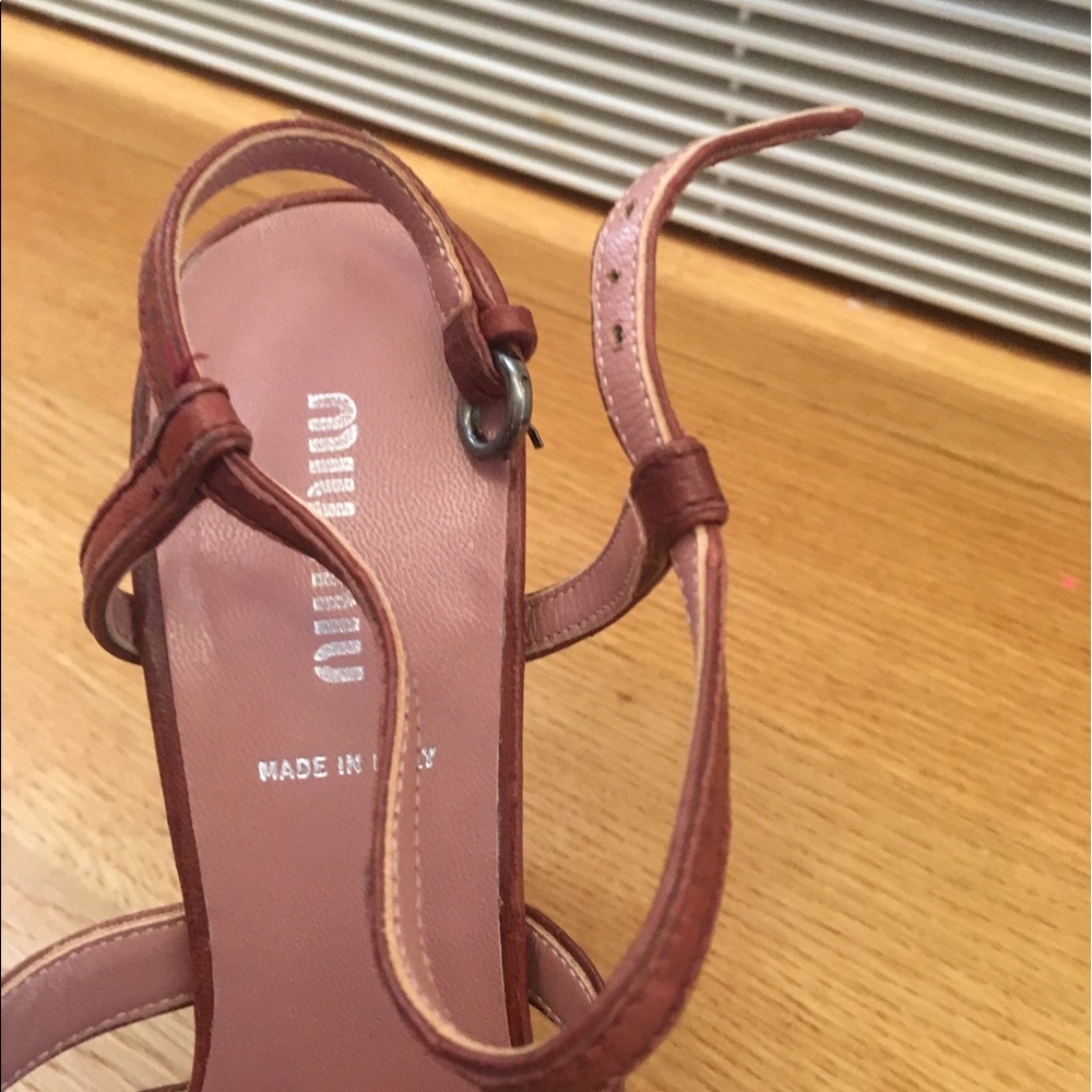 Miu Miu Platform Heels / Mary Janes. Size 7.5 - Picture 5 of 8