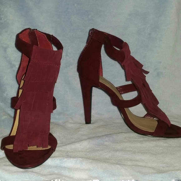 Cathy Jean heels - Picture 2 of 2