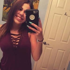 Meet your Posher, Mikela