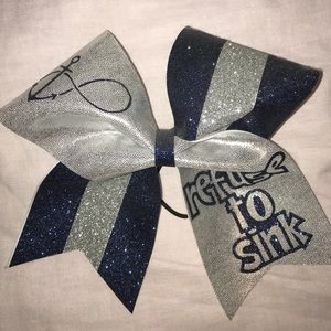Cheer Bow