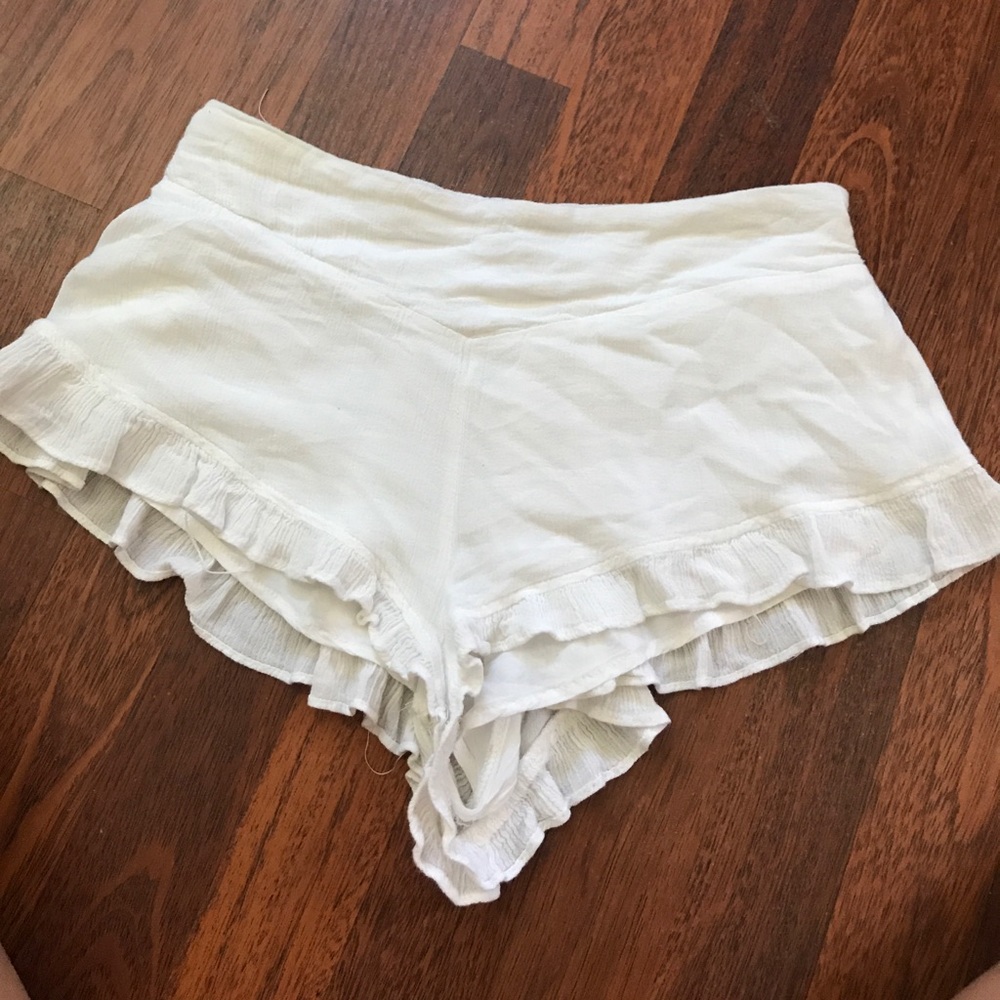 Brady Melville clothes