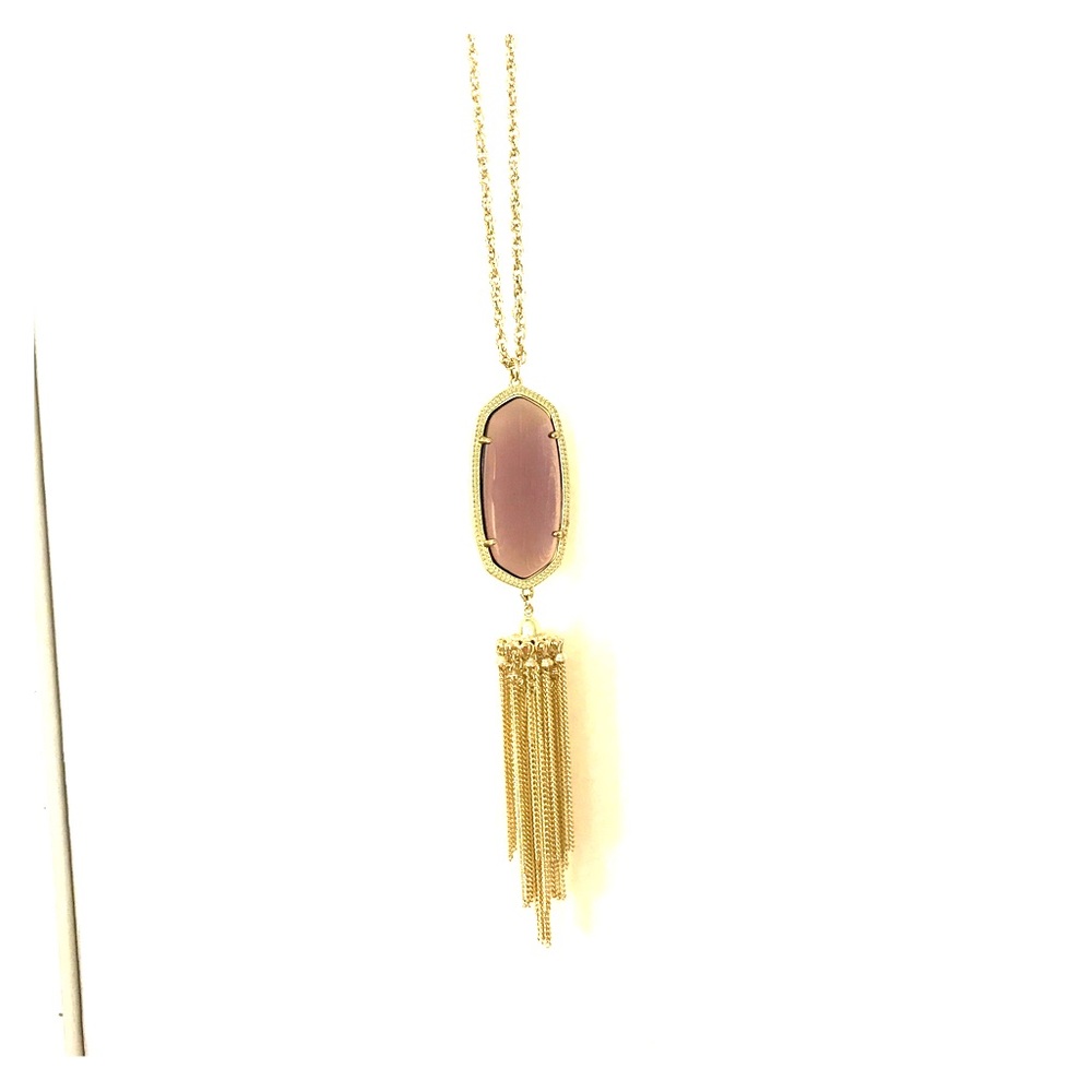 Kendra Scott necklace