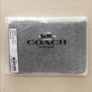 BNWT Coach Leather Key Pouch for @Keri34