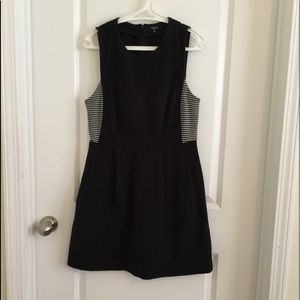 Black Dress (with pockets!)