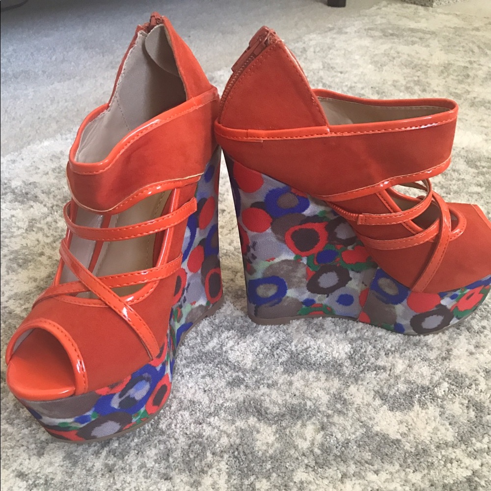 Liliana orange and blue wedges