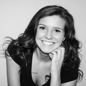 Meet your Posher, Ella