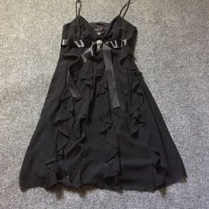 Scarlett party dress in black LBD