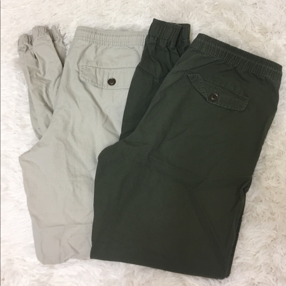 2 JOGGERS