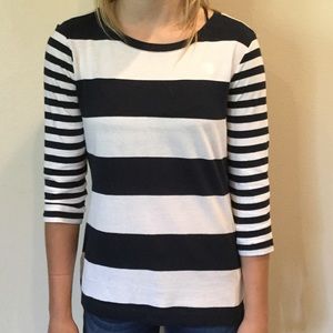 Old navy girls shirt