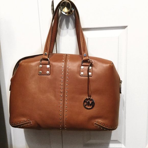 Michael Kors Handbags - Michael Kors weekender bag nwt