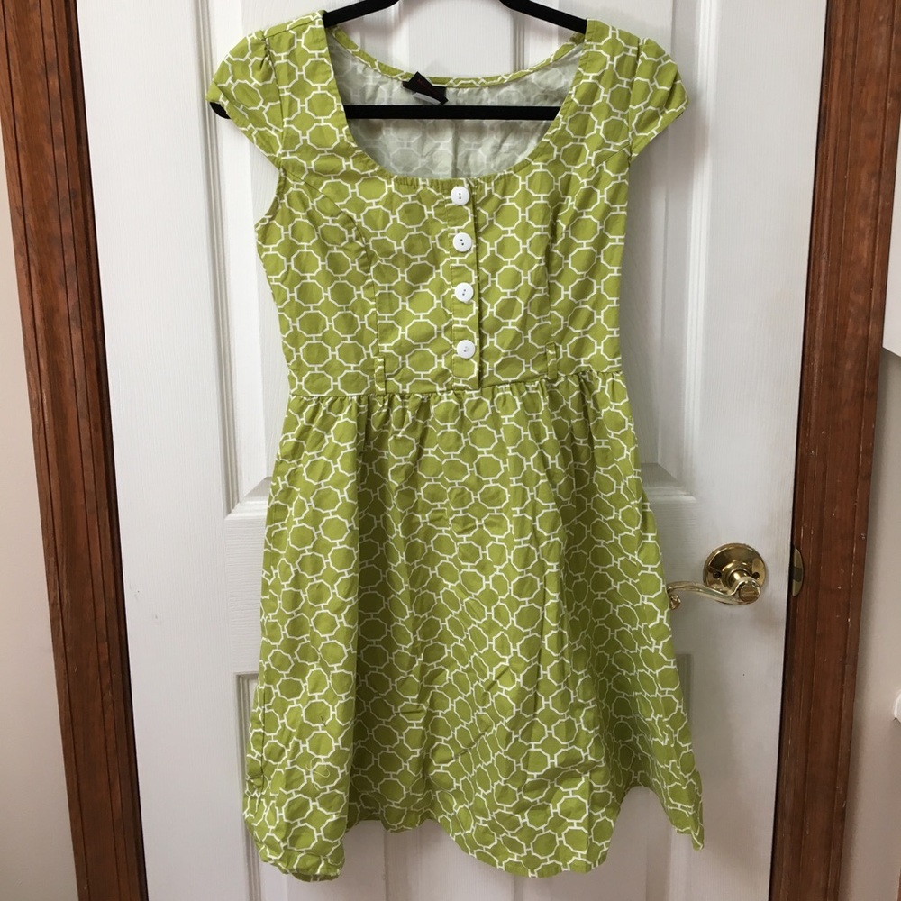 Retro printed fit 'n' flare dress.