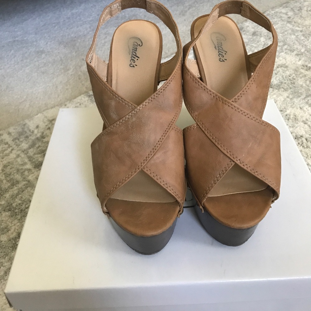 Candie's Brown Wedges
