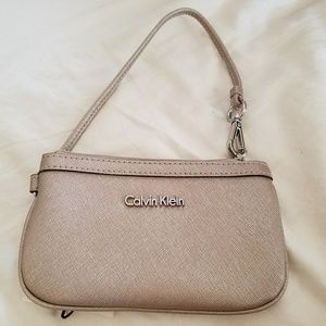 BRAND NEW with TAGS Calvin Klein Wristlet Clutch