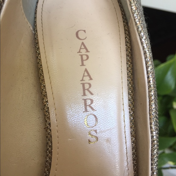CAPARROS HEELS SIZE 9.5 - Picture 3 of 5