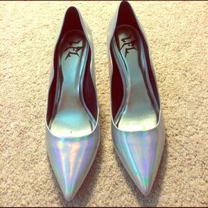 Holographic heels