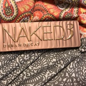 Naked 3 Authentic