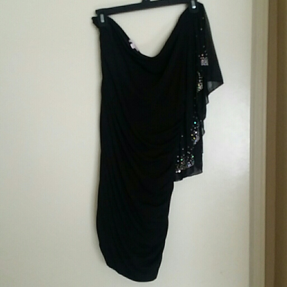Jr.'s party dress