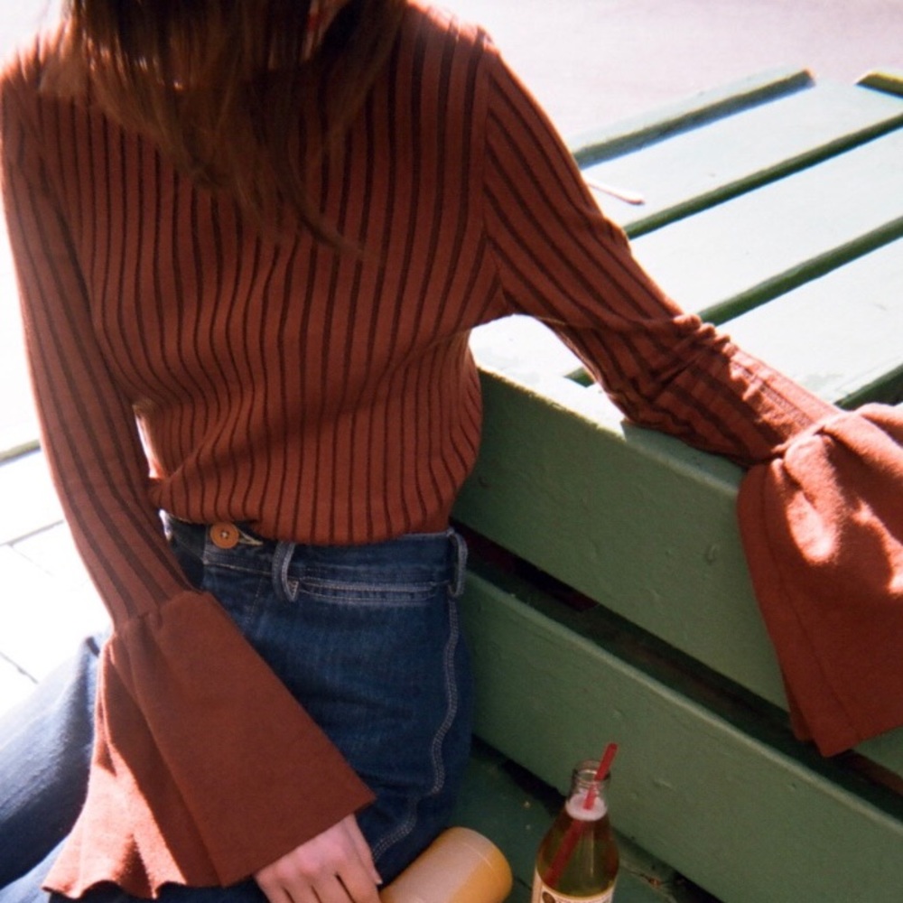 Style Mafia bell sleeve top NWT