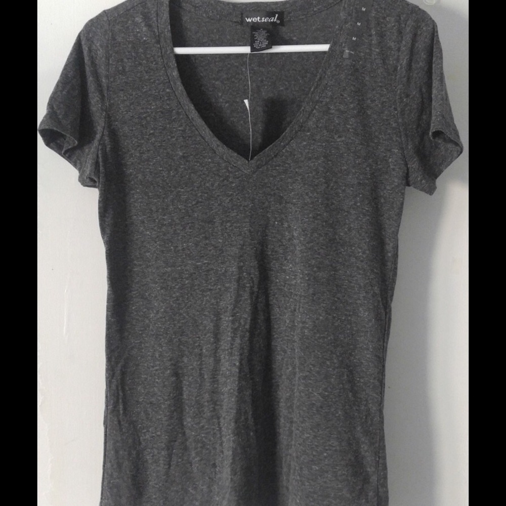Gray v-neck tee