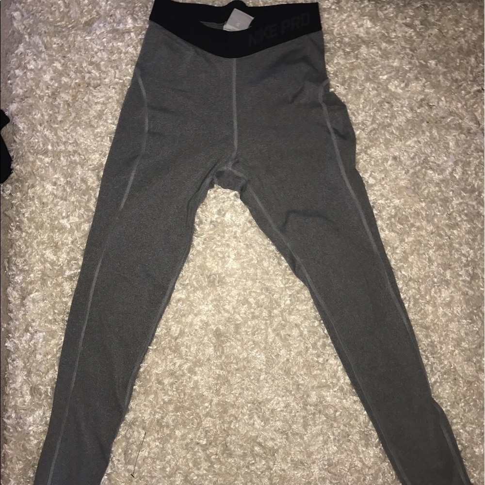 Nike Pro leggings