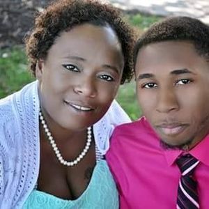 Meet your Posher, Michele